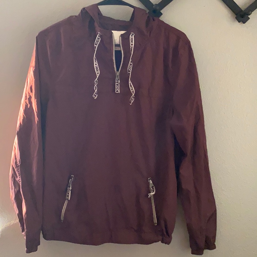 Zine windbreaker lightweight jacket in a size Medium